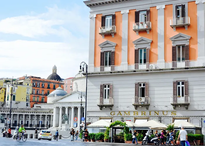 Relais Piazza Del Plebiscito B&B Naples
